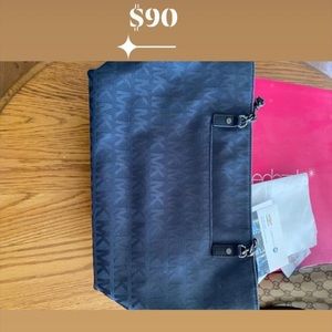 MK med purse